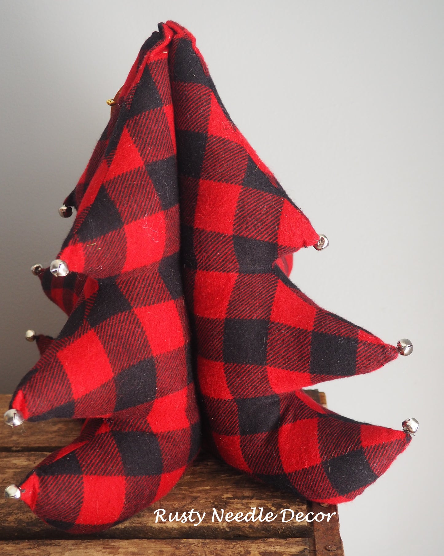 Red Buffalo Plaid Christmas Tree